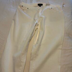 Talbots White Denim 5 Pocket Boyfriend Jean